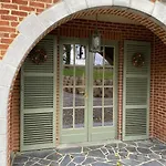 Wood Side Avec Piscine Вилла Динан