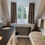 Вилла Wood Side Avec Piscine *