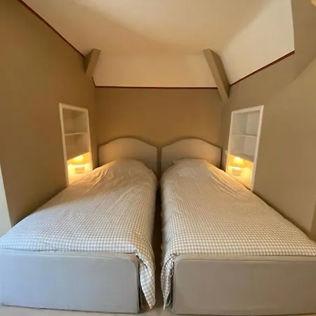 Wood Side Avec Piscine Villa