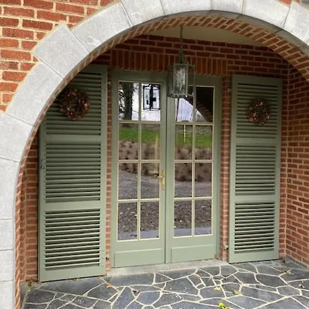 Wood Side Avec Piscine Willa Dinant