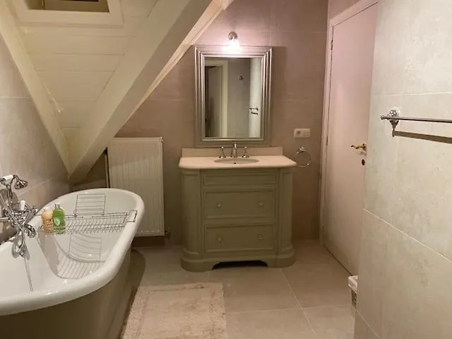 Villa Wood Side Avec Piscine Dinant