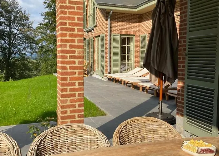 Wood Side Avec Piscine Villa Dinant